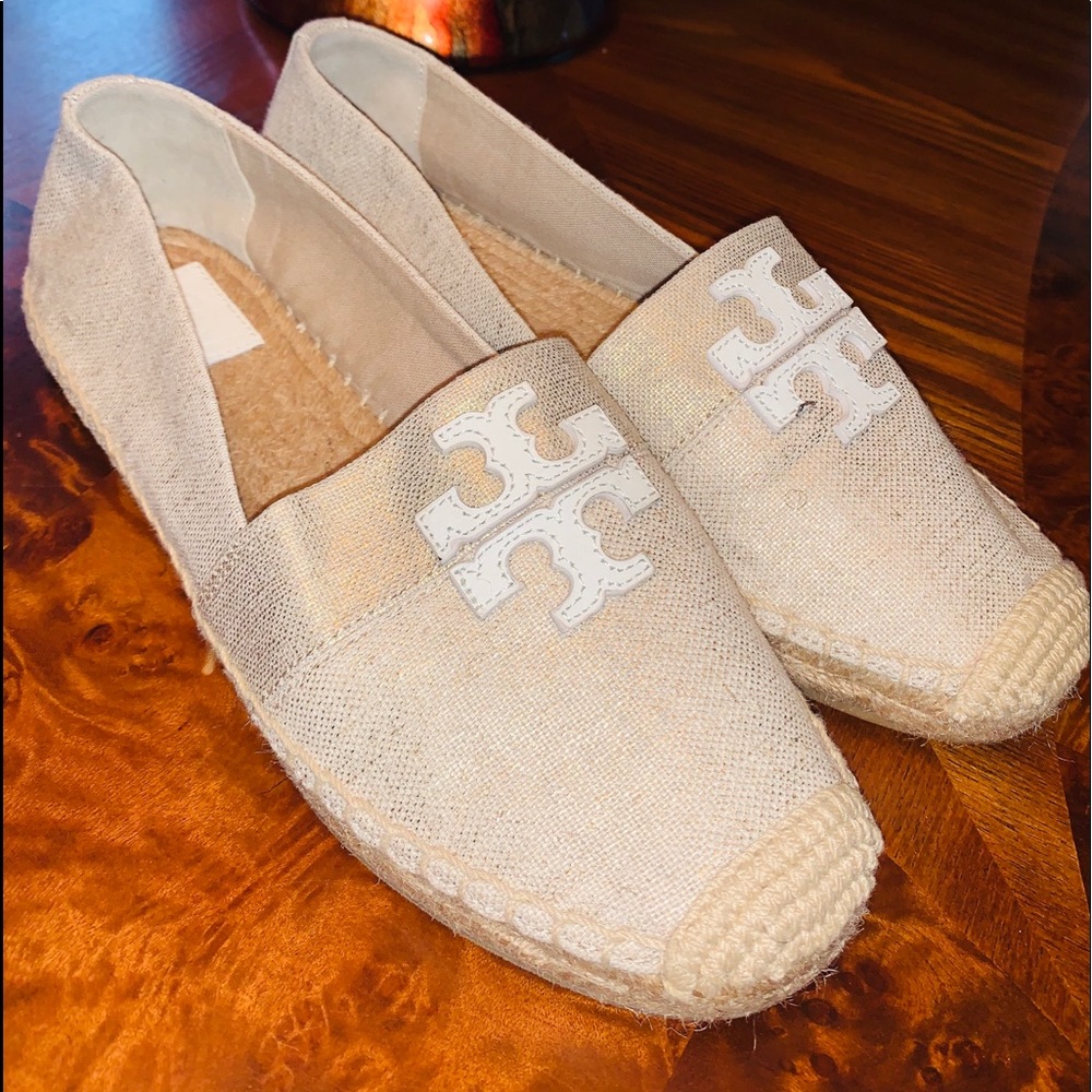 Brand new Tory Burch Westin Flat - Size 9